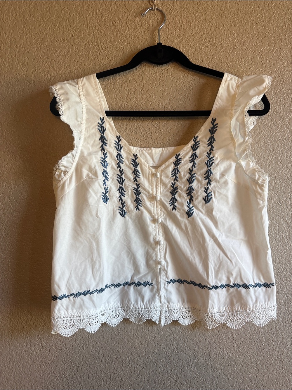 Women’s White Embroidered Flutter Sleeve Top